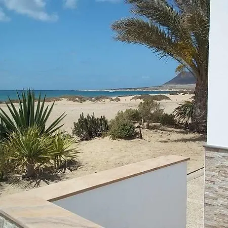 Leea * Caleta de Sebo
